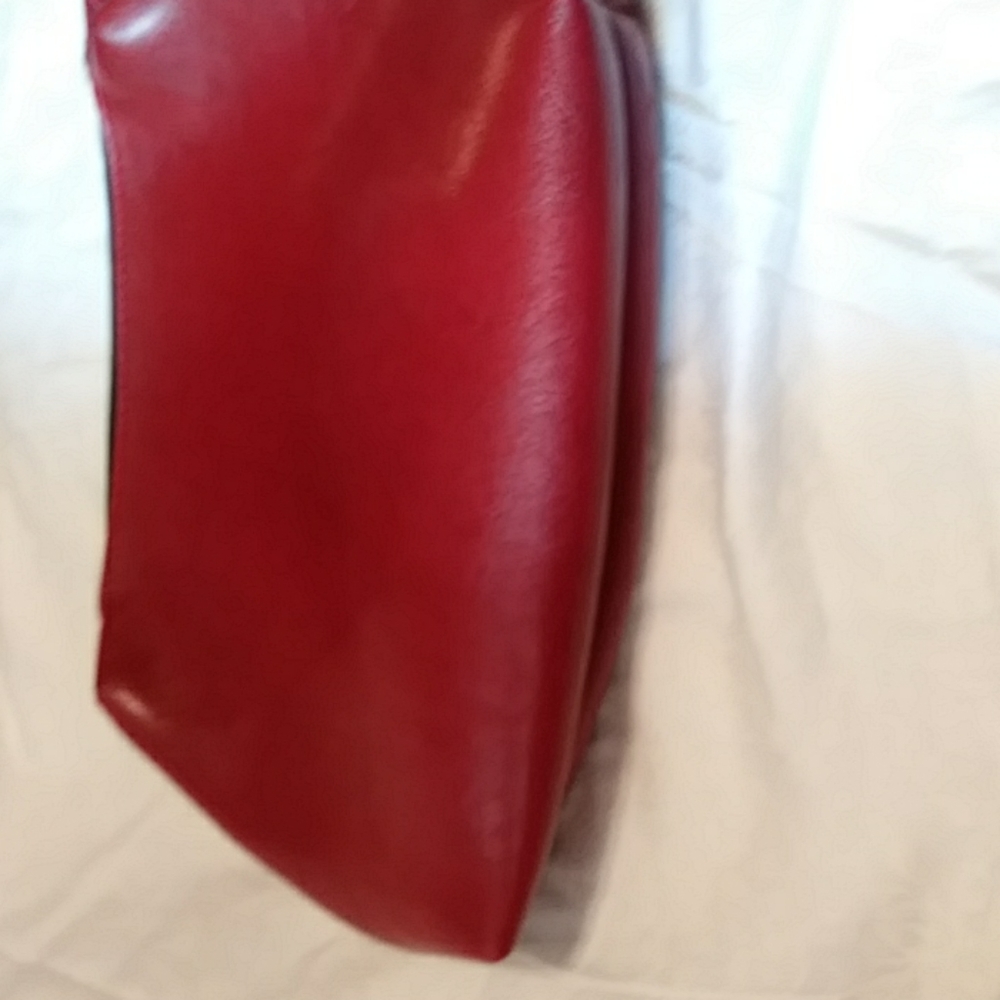 Handbag - Picture 2 of 6